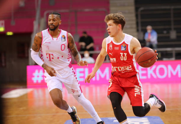 最佳新秀竞 最佳新秀竞