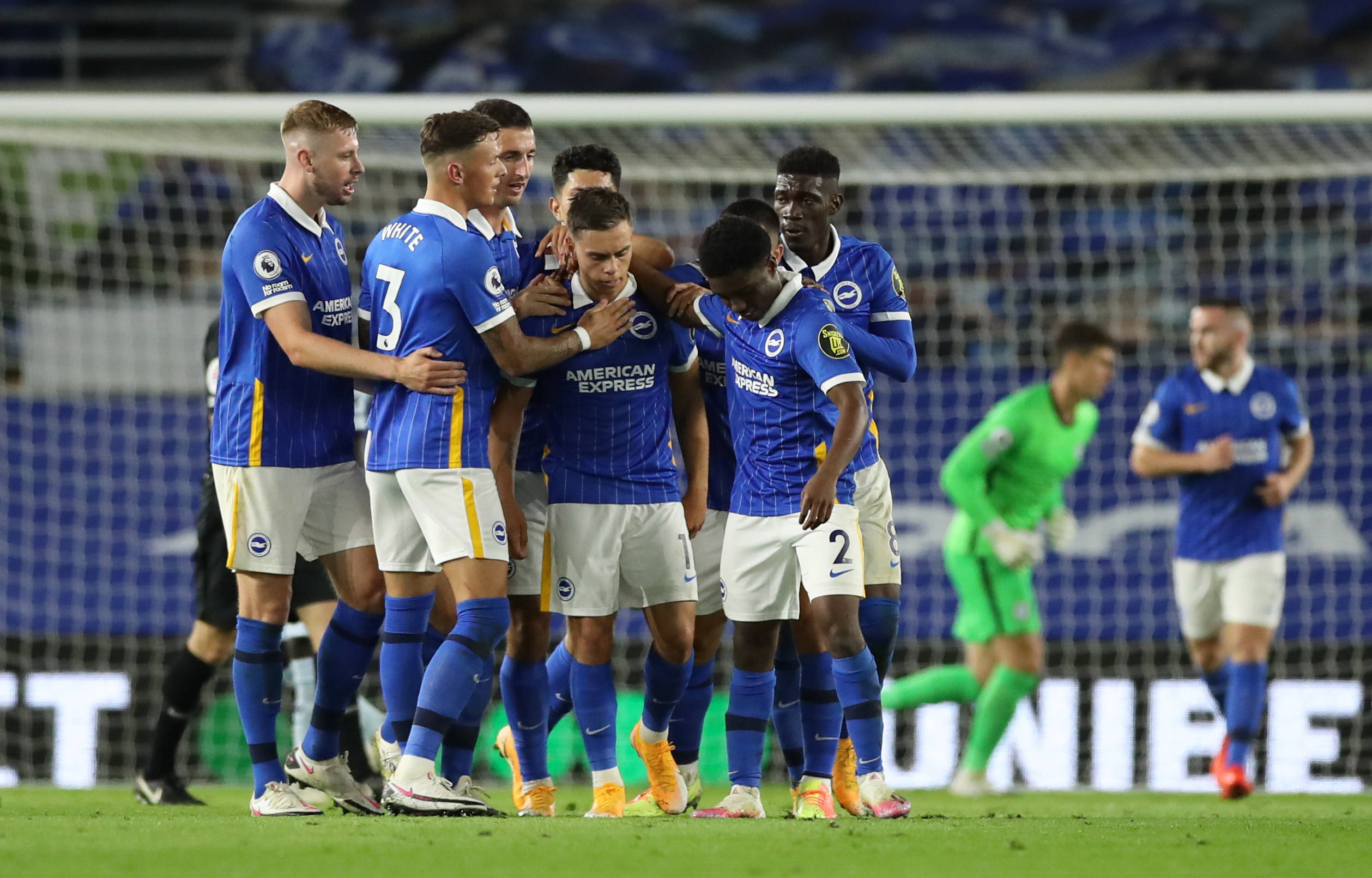 界各地的优 界各地的优