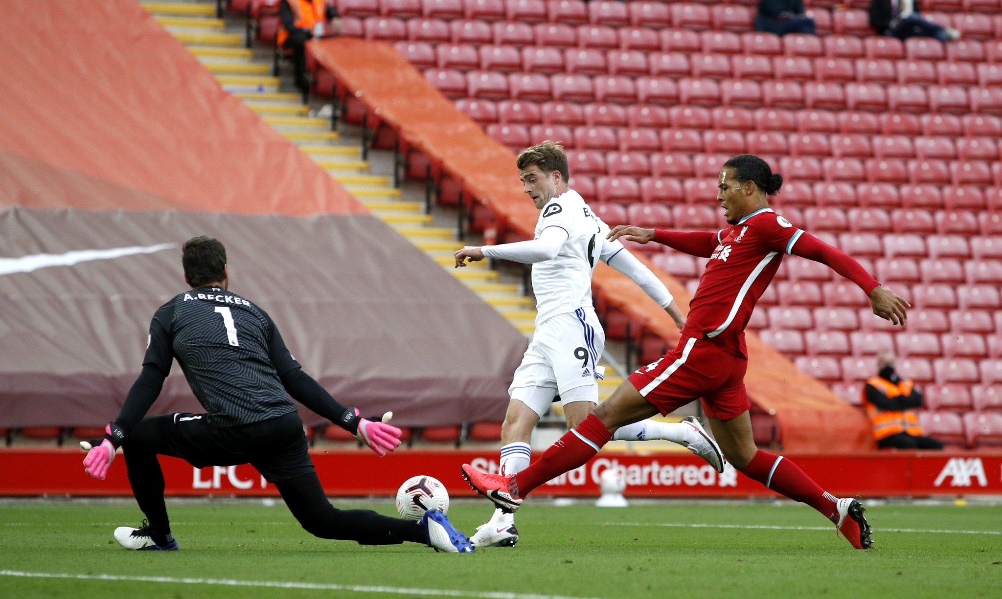 国米2：1乌迪内斯 豪取联赛三连胜.