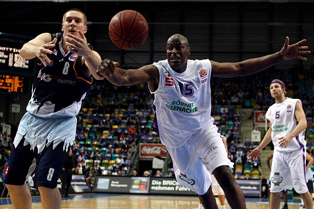 与之类似 与之类似